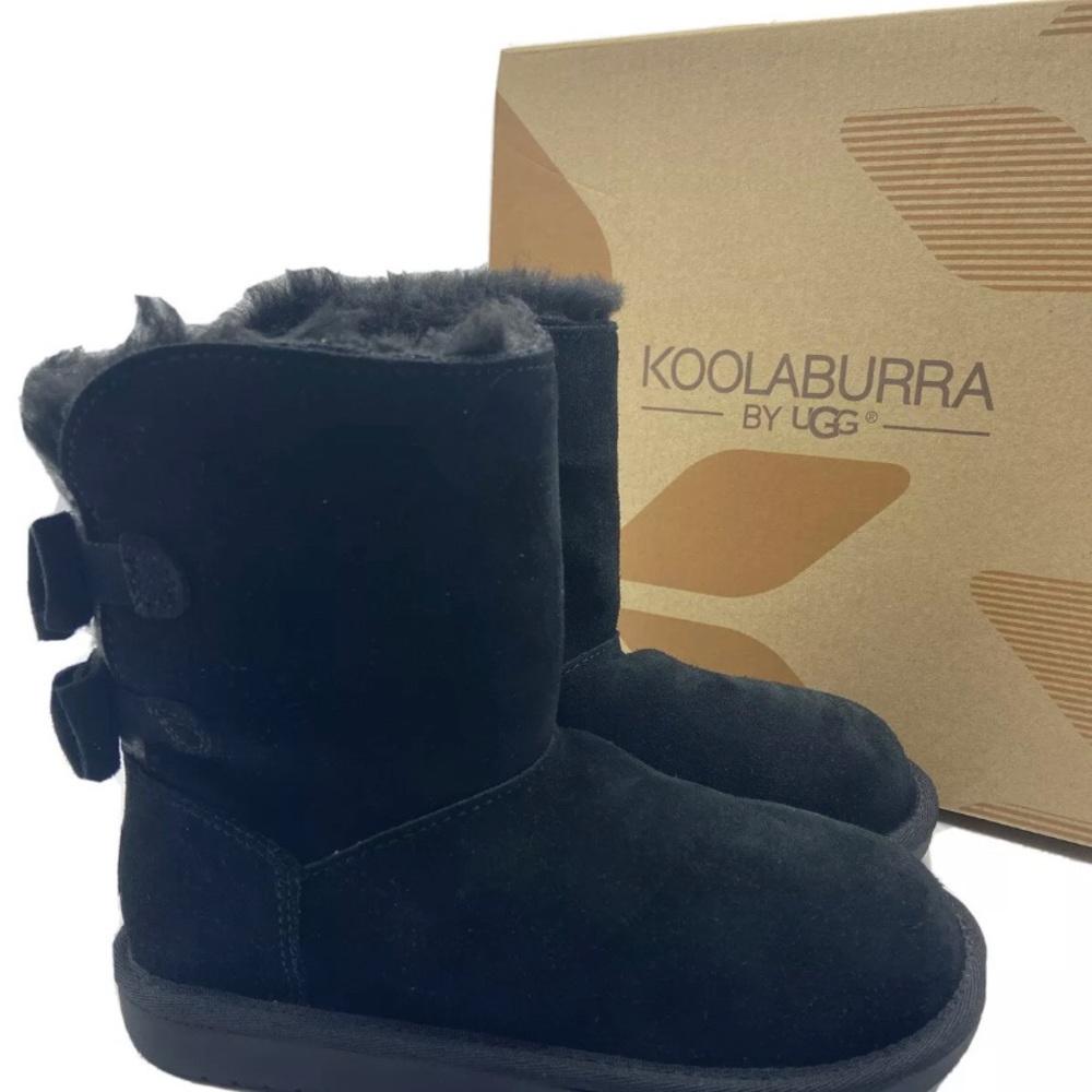 UGGs Size 2Y Girls Koolaburra Attie Short Black